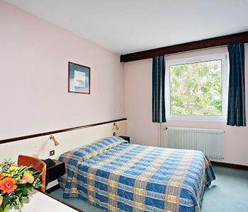 L'ours De Hotel