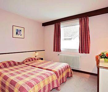 Hotel L'ours De 3*